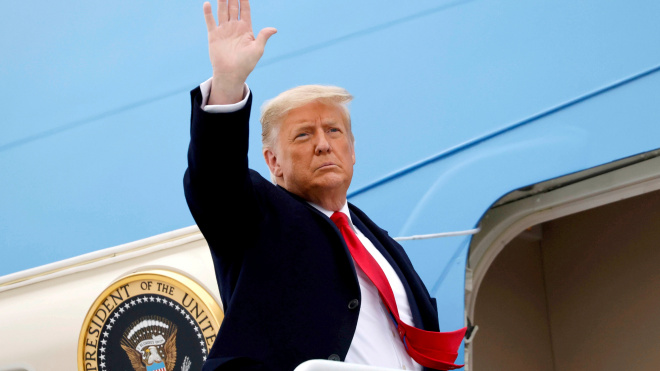 Trump se despide como un pacifista: "El primer presidente en décadas que no ha iniciado nuevas guerras" | Público