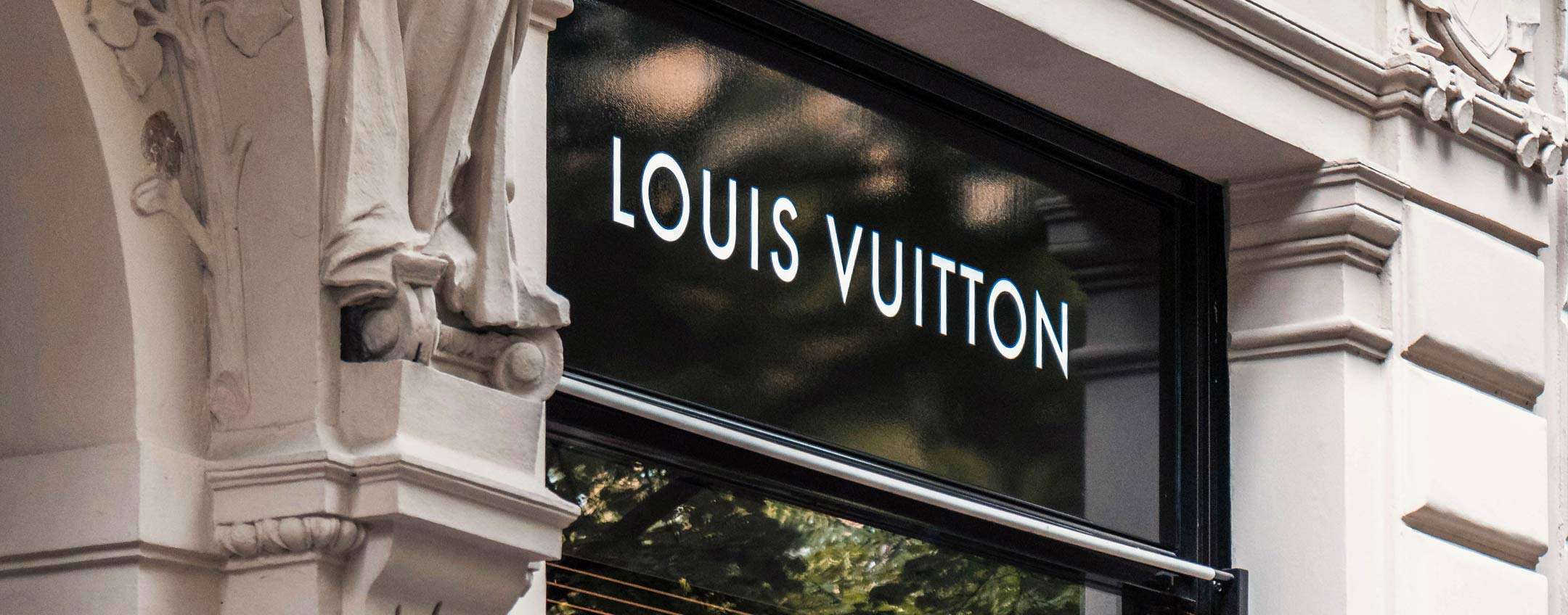 Louis Vuitton conferma ai clienti la violazione e il furto di dati