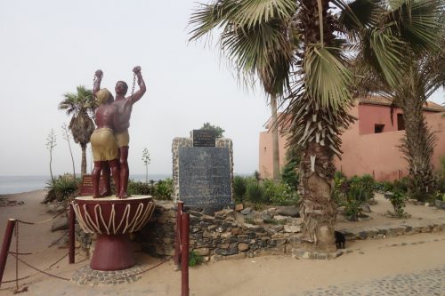 Marcus Rediker · A motley crew for our times?: Multiracial mobs, history from below and the memory of struggle (2020)