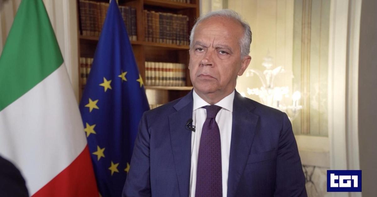Caso Libia, la versione di Piantedosi: "Non c'è stato nessun respingimento"