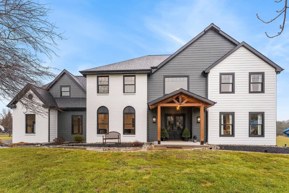 How Much Are Closing Costs in Idaho 2024? | Redfin