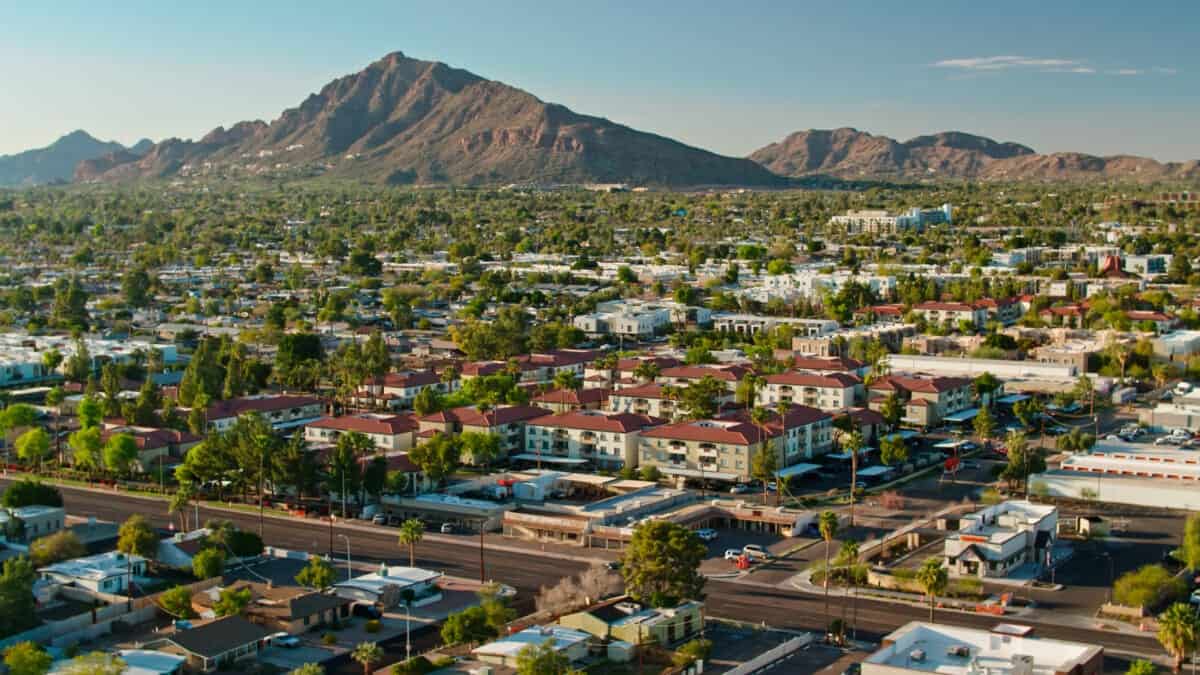 How Much Are Closing Costs in Arizona 2024? | Redfin