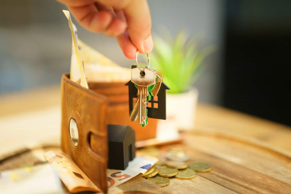 The Lowball Offer Explained | Redfin