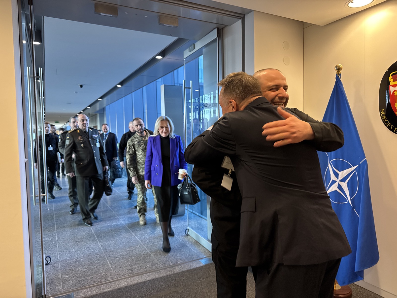 Norway will contribute ten billion Norwegian kroner to equipping and training a Ukrainian brigade - regjeringen.no