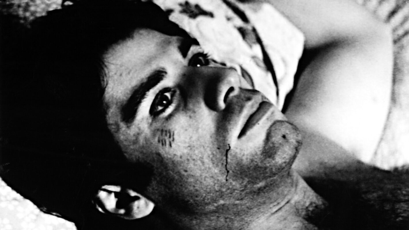 Before ‘Grease’ or ‘Carrie,’ John Travolta Appeared in This Bizarre Cult Horror Movie