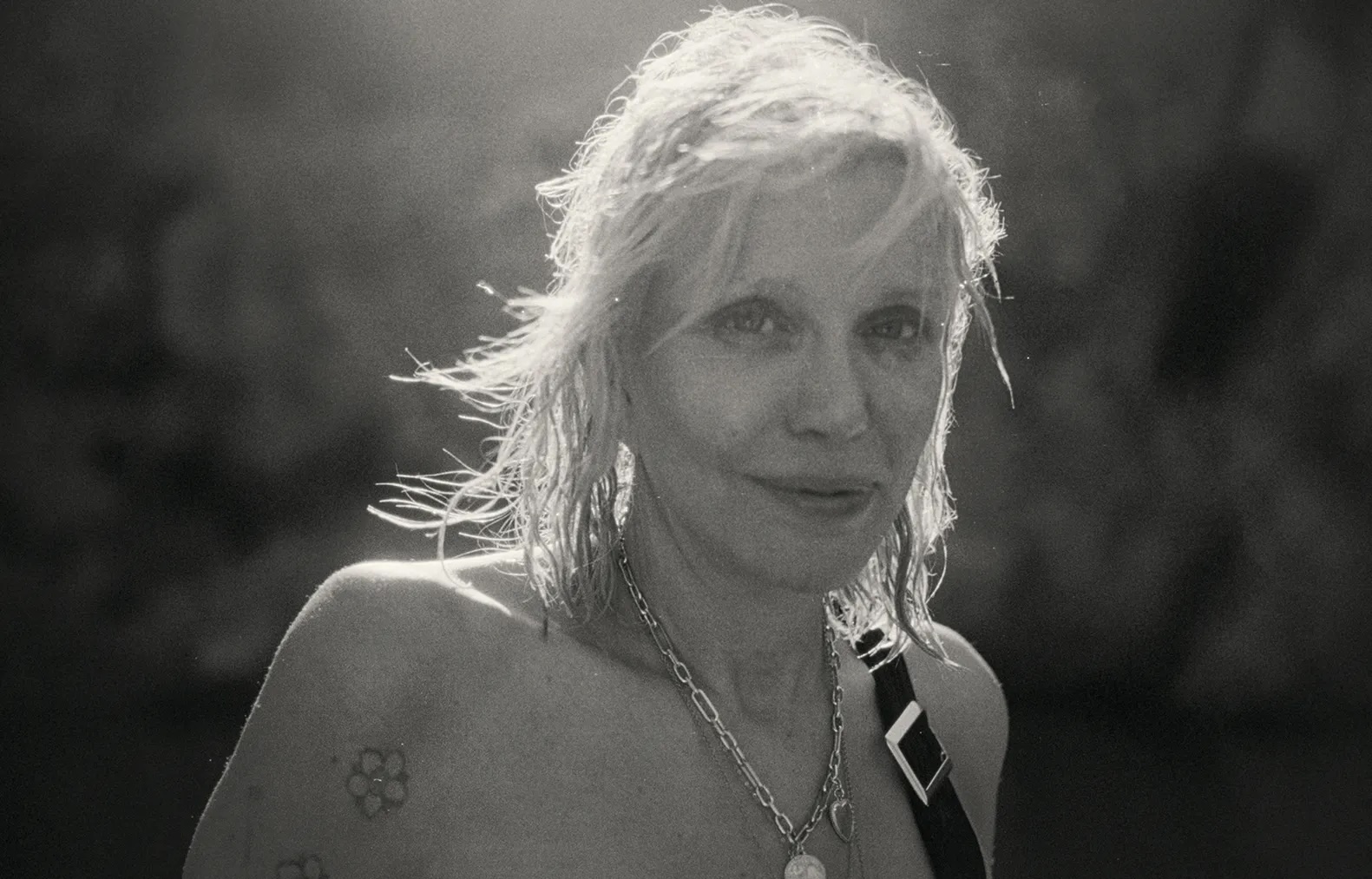 Courtney Love Sets the Record Straight