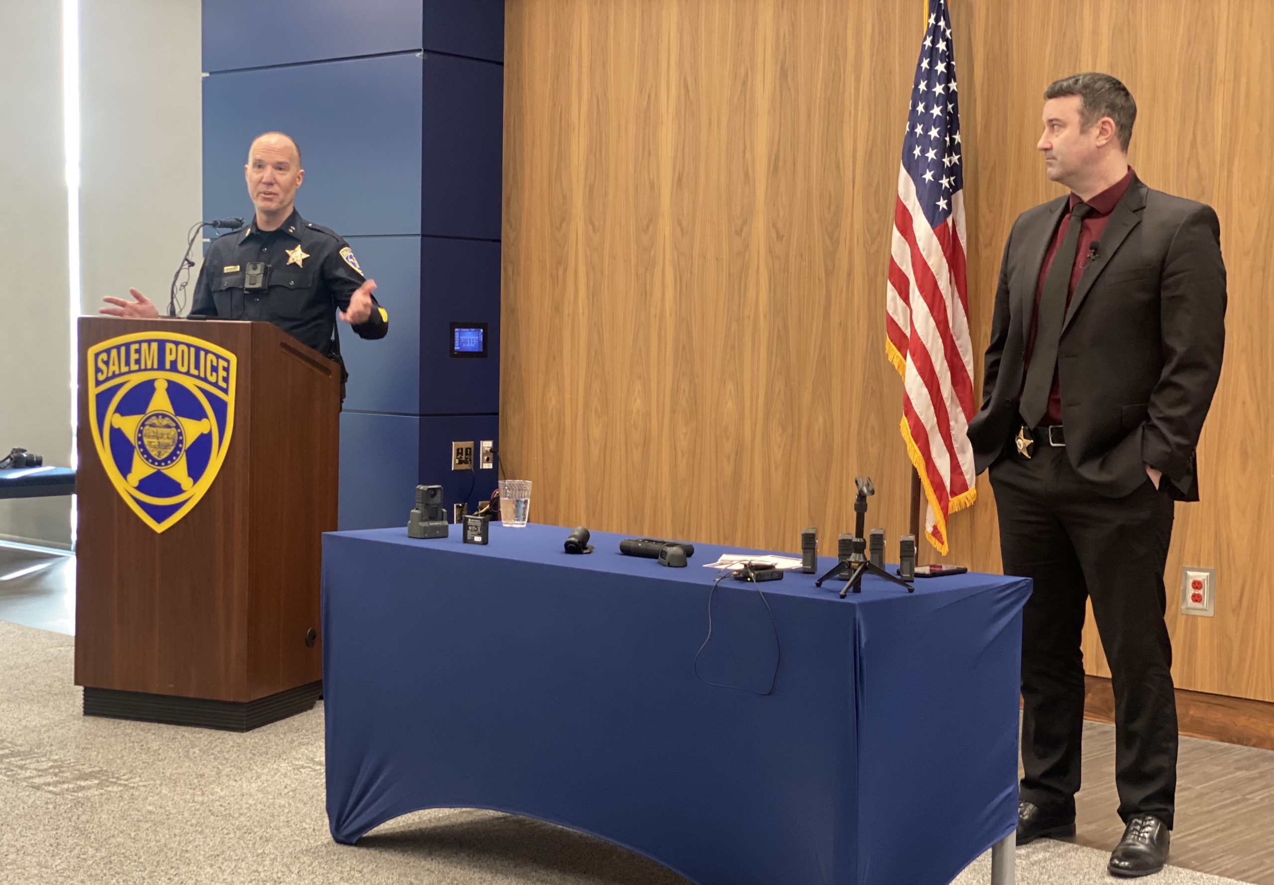 Salem police will start recording Monday with body cameras - Salem Reporter