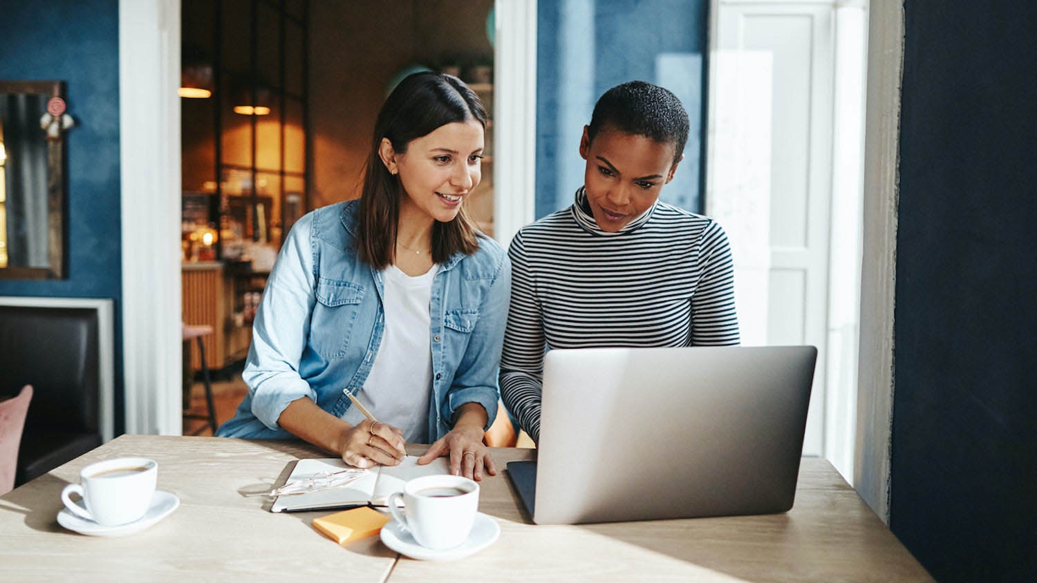How To Make the B2B Buying Process Smooth | Salesforce