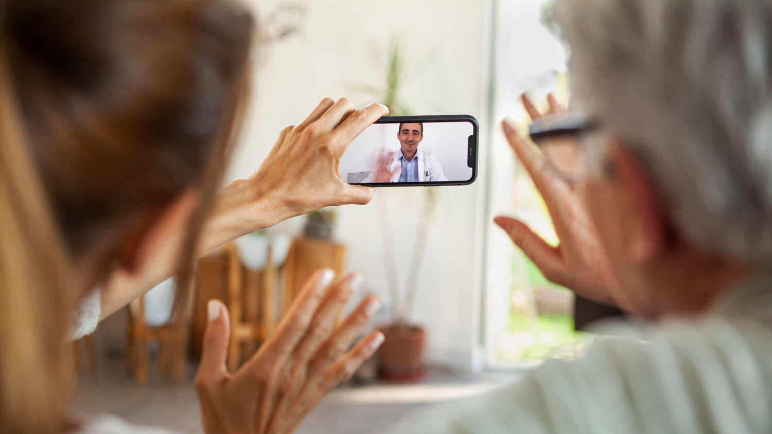 Employees Are the Key To Change Management in Health | Salesforce