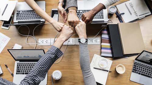 Equipe de Vendas: Como criar e estruturar um time imbatível | Salesforce