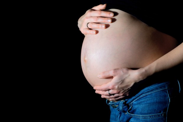 Being a pregnant waitress can get you fired - Salon.com