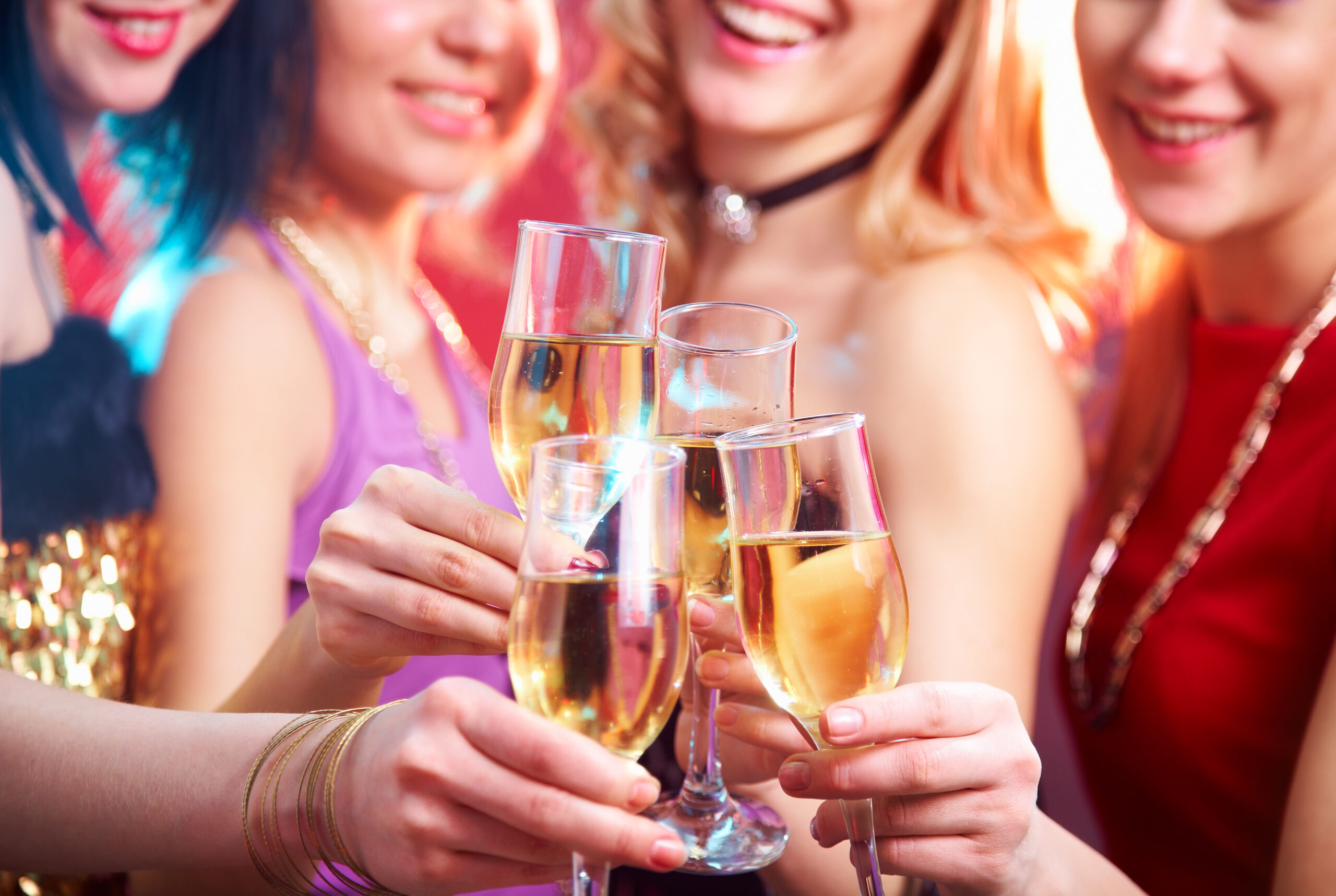 Alcohol’s health benefits hard to prove, but harms are easy to document - Salon.com