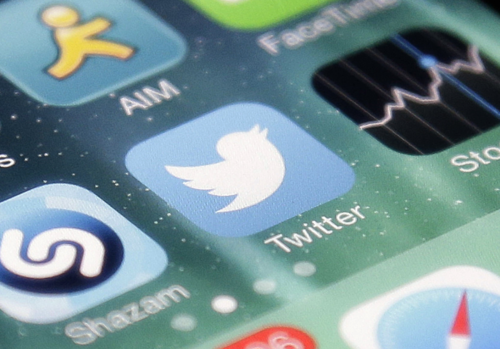 Social media companies should ditch clickbait, and compete over trustworthiness - Salon.com