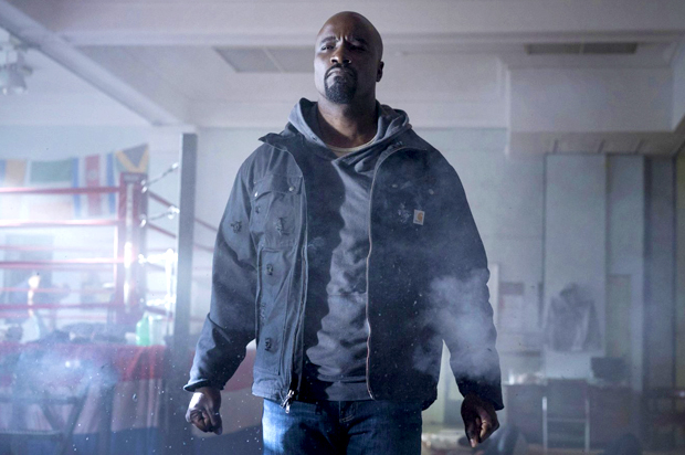 Finally, "a bulletproof black man": The perfect timing of "Luke Cage" and the black nerd renaissance - Salon.com