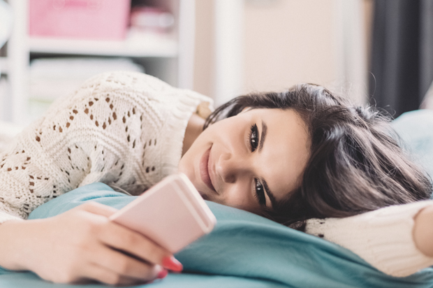 In creepy, brilliant move Tinder lets you see who "liked" you before you swipe - Salon.com