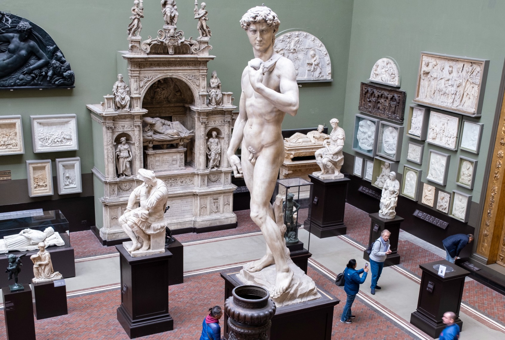 Principal fired over parent complaints on "pornographic" lesson showing Michelangelo’s “David” - Salon.com