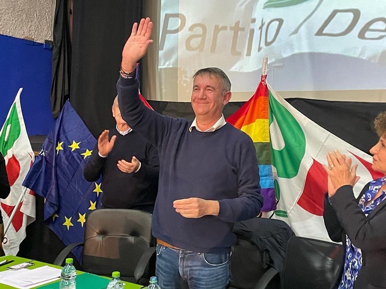 Il leader del Pd punta al centro per vincere le Regionali 2024: "Solinas non classificato" - sardiniapost