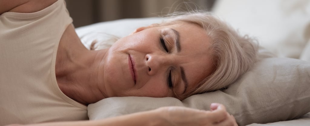 One Stage of Sleep Seems Critical For Reducing Risk of Dementia : ScienceAlert