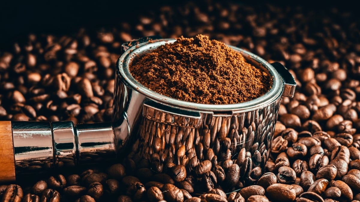 Scientists Discover an Amazing New Use For Your Leftover Coffee Grounds : ScienceAlert