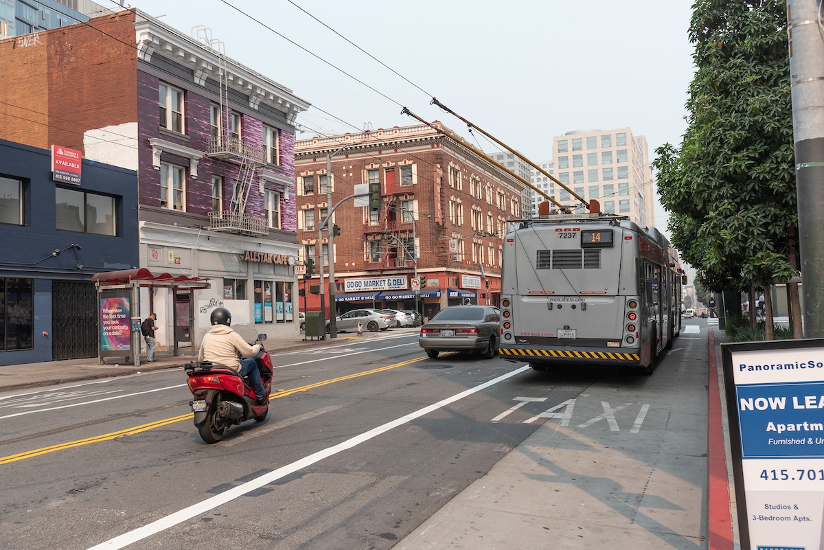 Transit Lanes Keep Muni Moving on Mission Street in SoMa | SFMTA