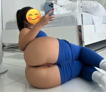 Casada perfeitinha se exibindo pelada - Só Casadas