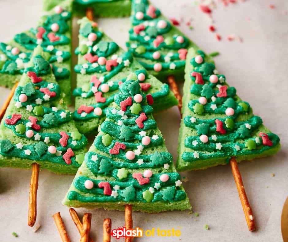 Easy Christmas Tree Sugar Cookies Recipe - Easy Recipe