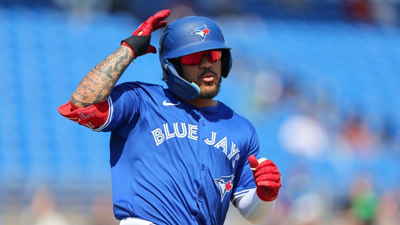 Blue Jays' Yohendrick Pinango makes MLB debut in finale against Guardians - Sportsnet.ca