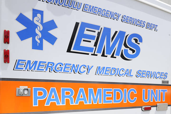 Boy, 10, hospitalized after being struck by vehicle in Laniakea | Honolulu Star-Advertiser