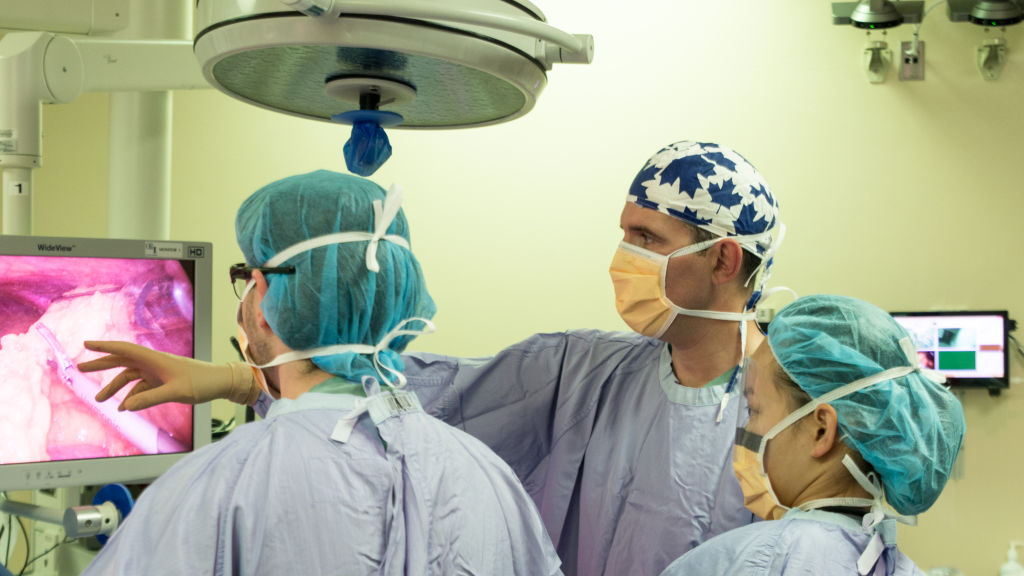 Should patients be able to record their surgeries?