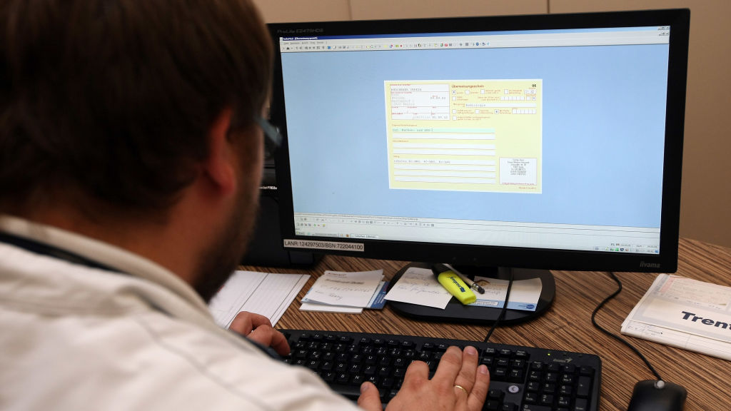 As hospitals go digital, human stories get left behind