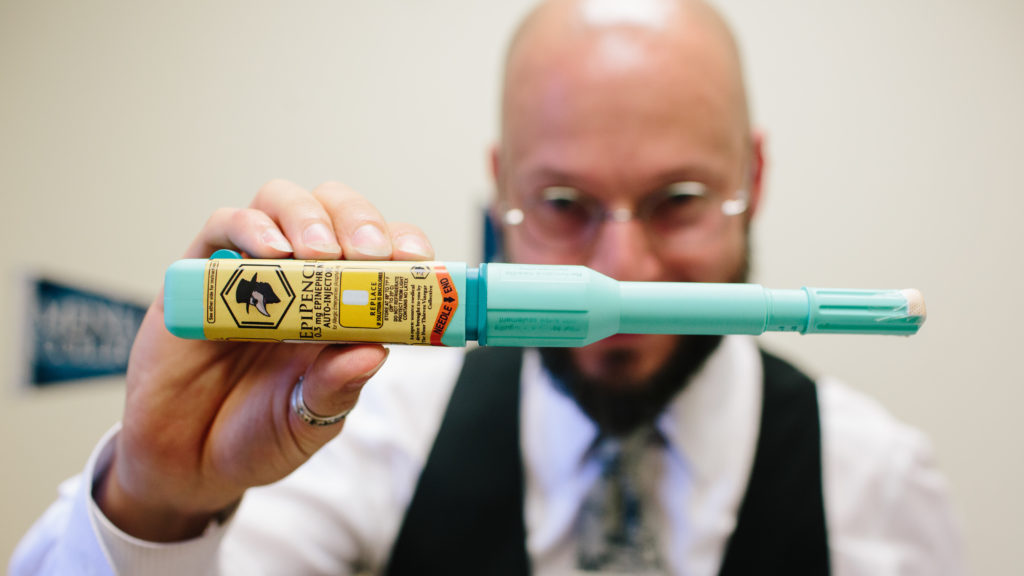 An anarchist takes on Big Pharma — by promoting DIY prescription drugs