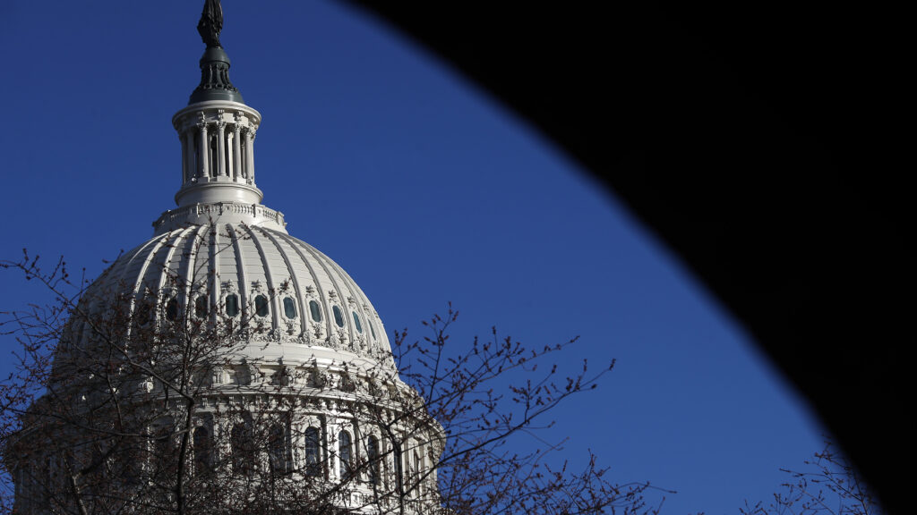 Senate considers pegging Medicare drug prices to discounted VA rates