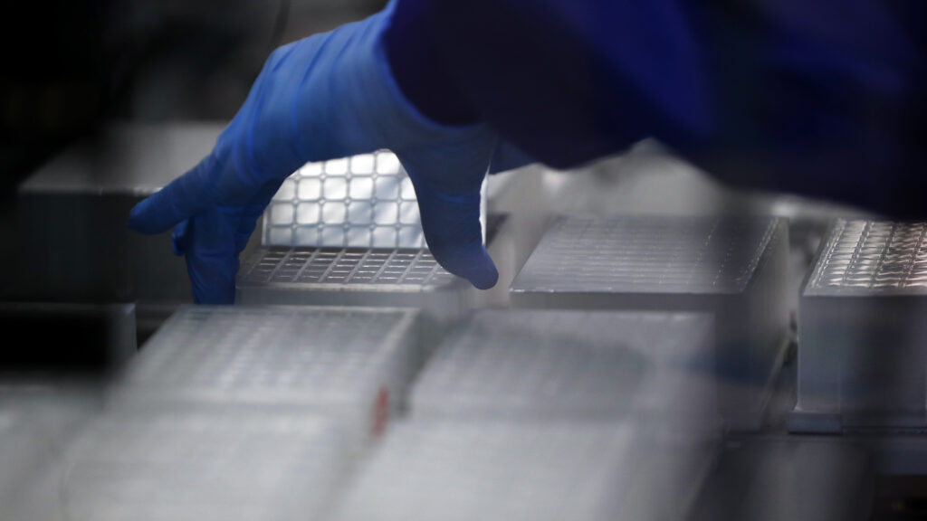 The U.S. needs a national Covid-19 genomic sequencing effort | STAT