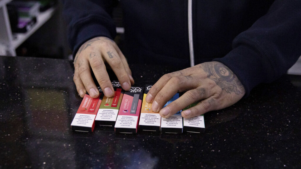 FDA plans crackdown on illegal vapes ahead of hearing | STAT