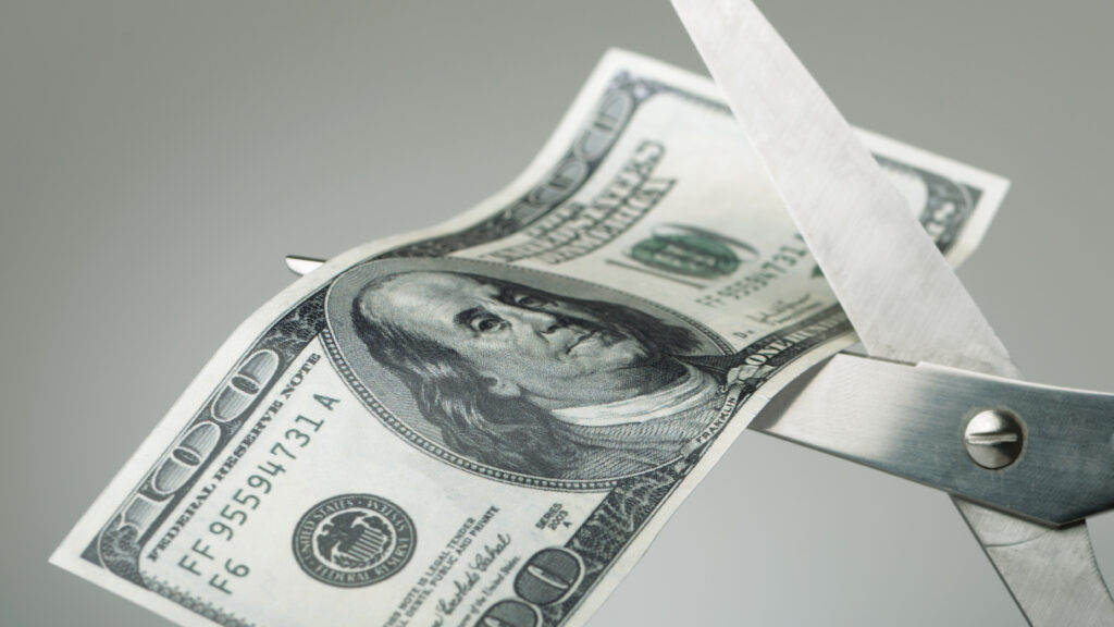 Medicare slashes safety net hospital payments by nearly $1 billion