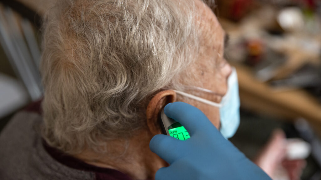 Government shutdown could force patients from home to hospitals | STAT