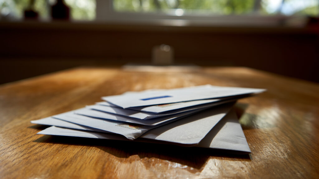 Including medical debt on credit reports devastates Americans with cancer | STAT
