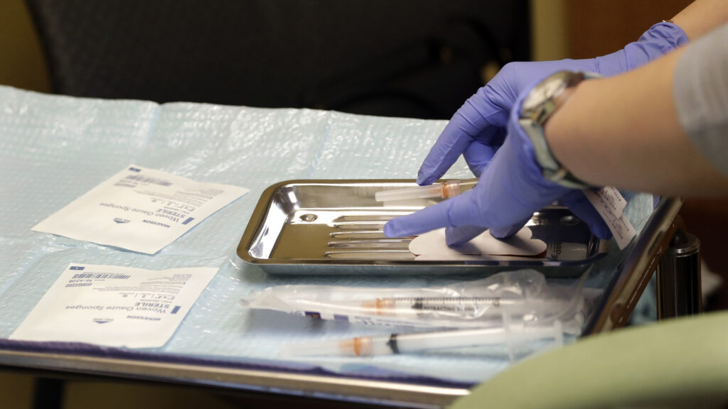 Childhood vaccine schedule slashed, 'unknown risks' of vaccination cited | STAT
