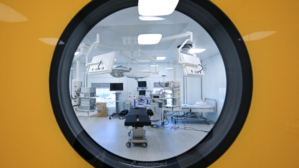 Plastic surgeons society says gender-affirming surgeries not for minors | STAT