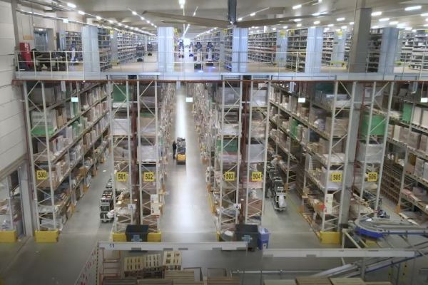 The Benefits of Mezzanines in Modern Warehouse Operations - Supply Chain 24/7