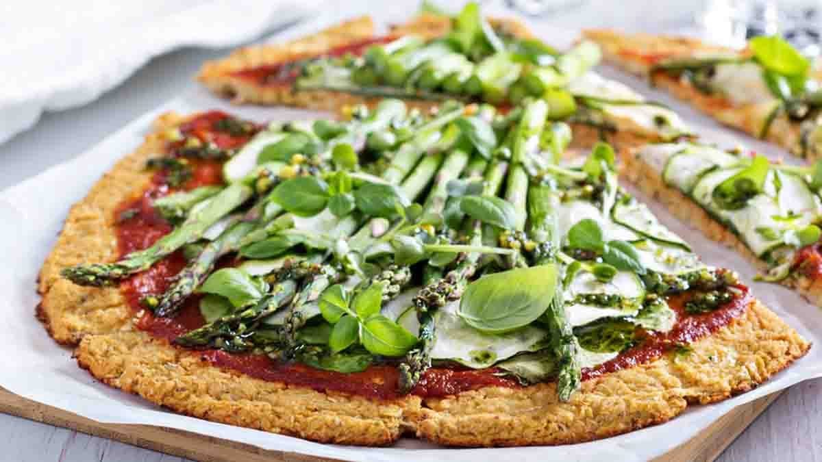 How to Make Cauliflower Pizza Crust | Taste of Home