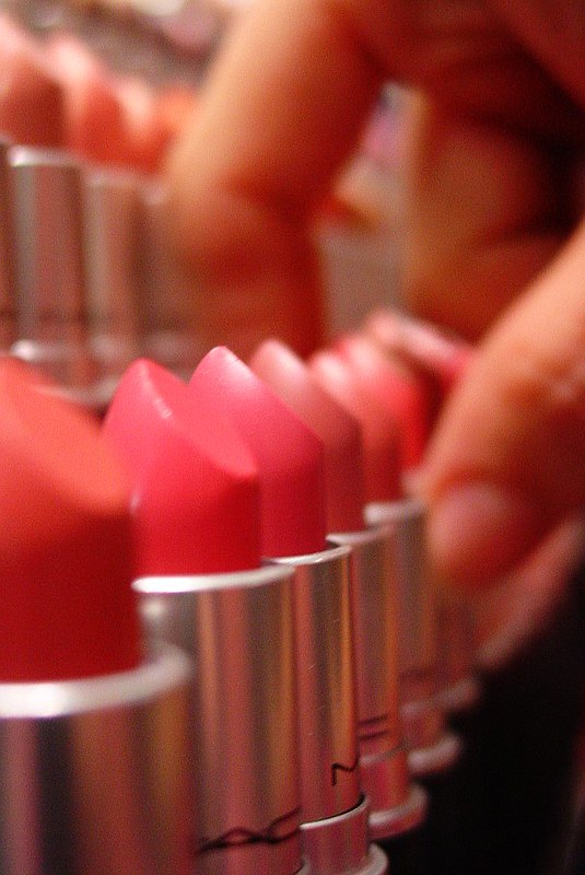 The history of red lipstick | The Bubble