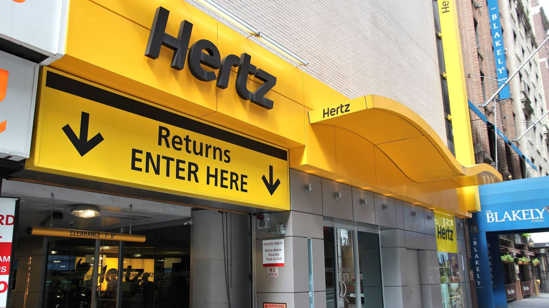 Hertz increased its fleet of EV rental cars — then, profits exploded
