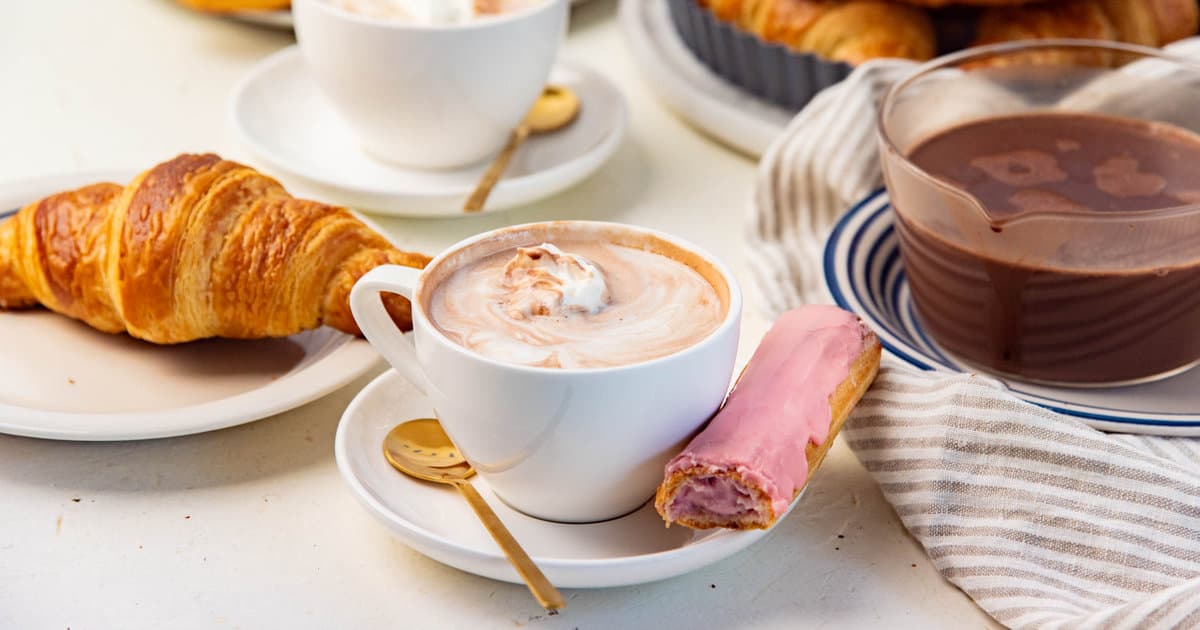 Creamy French Hot Chocolate (Chocolat Chaud) - The Flavor Bender