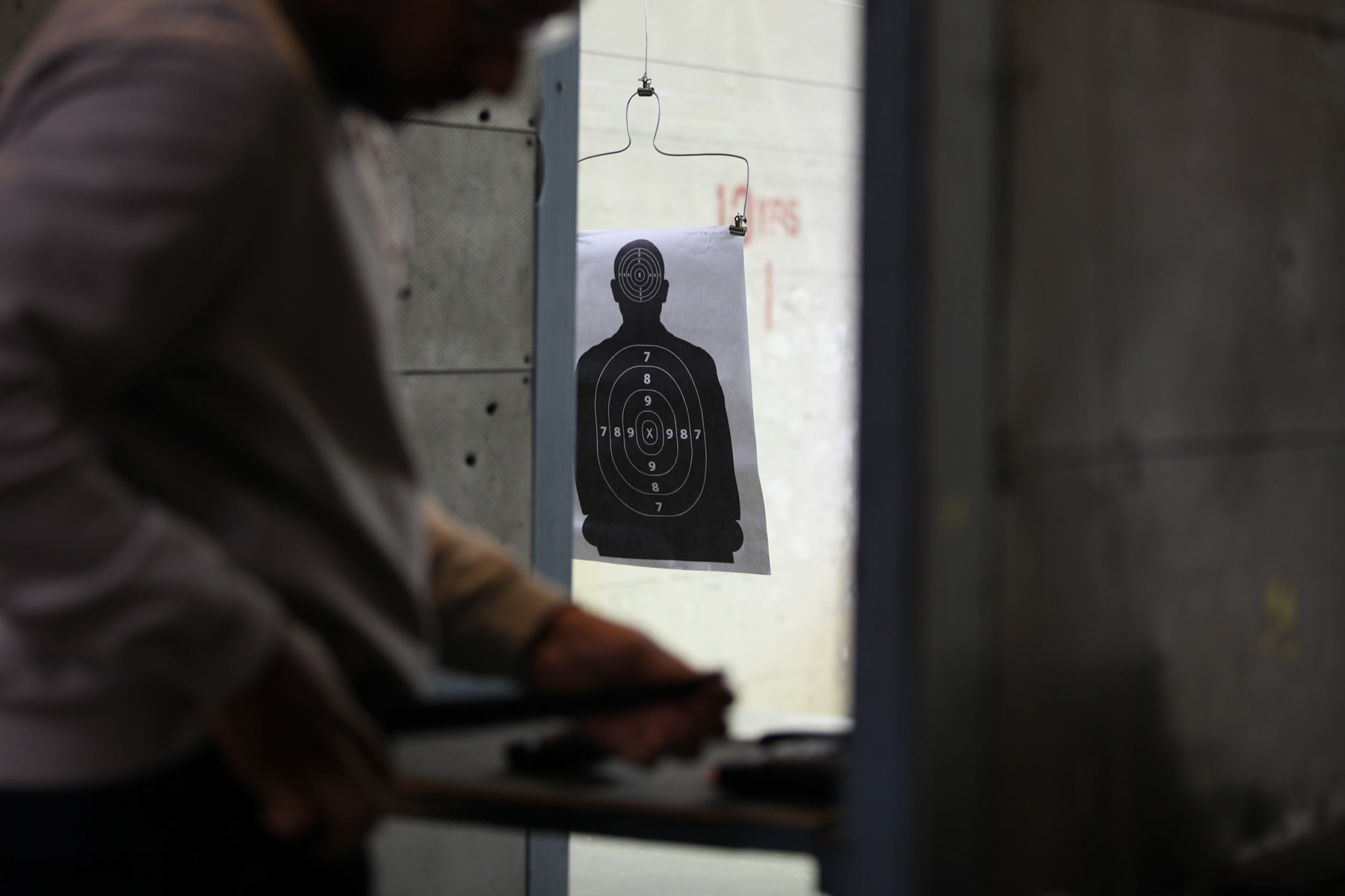 New Yorkers Fill Gun Classes as Carry Applications Surge