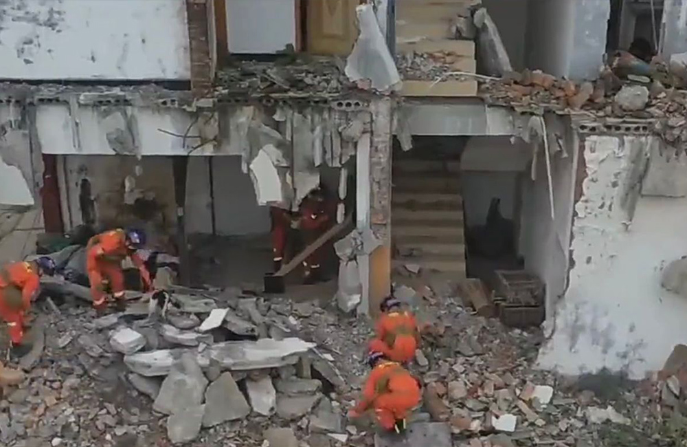 Over 20,000 evacuated, 49 villages hit by non-fatal 5.5-magnitude earthquake in eastern Tibet - Tibetan Review