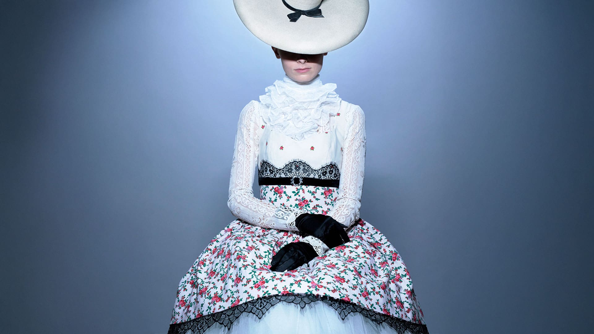 DIRNDL – Tradition goes Fashion — tim | Staatliches Textil- und Industriemuseum Augsburg