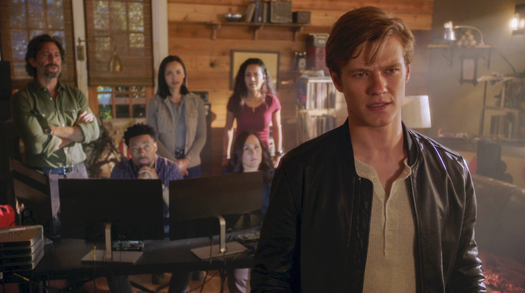 'MacGyver's Lucas Till on How Russ Taylor Reunites the Team in Season 4