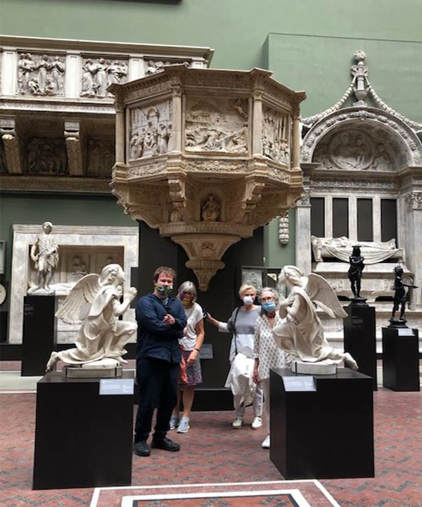 Victoria and Albert Museum