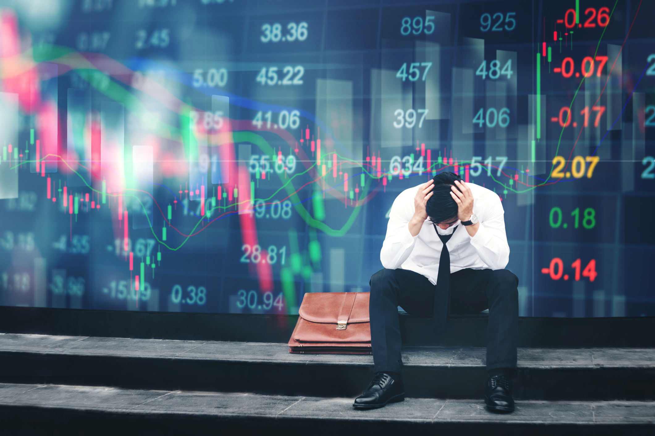 Should I Be Worried About a Recession Crashing the Economy?